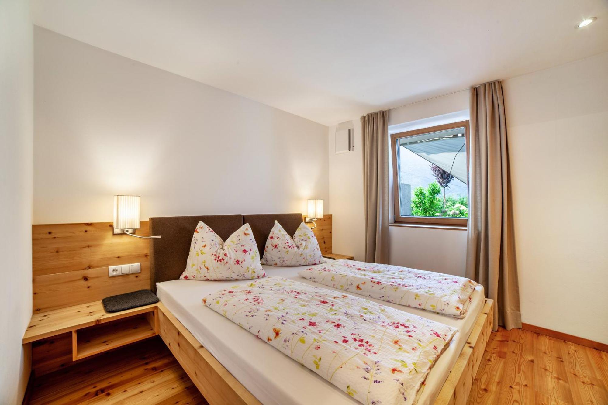 Langstein Wohnung Golden Goldrain Exterior foto